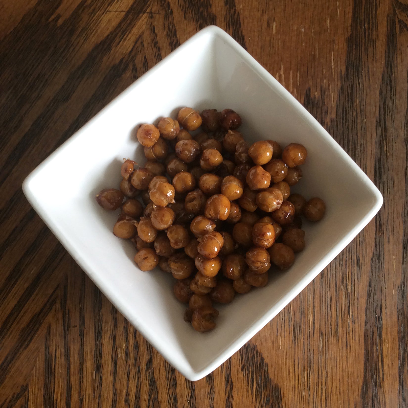 These Vegan Maple Cinnamon Roasted Chickpeas will make you forget all about hummus